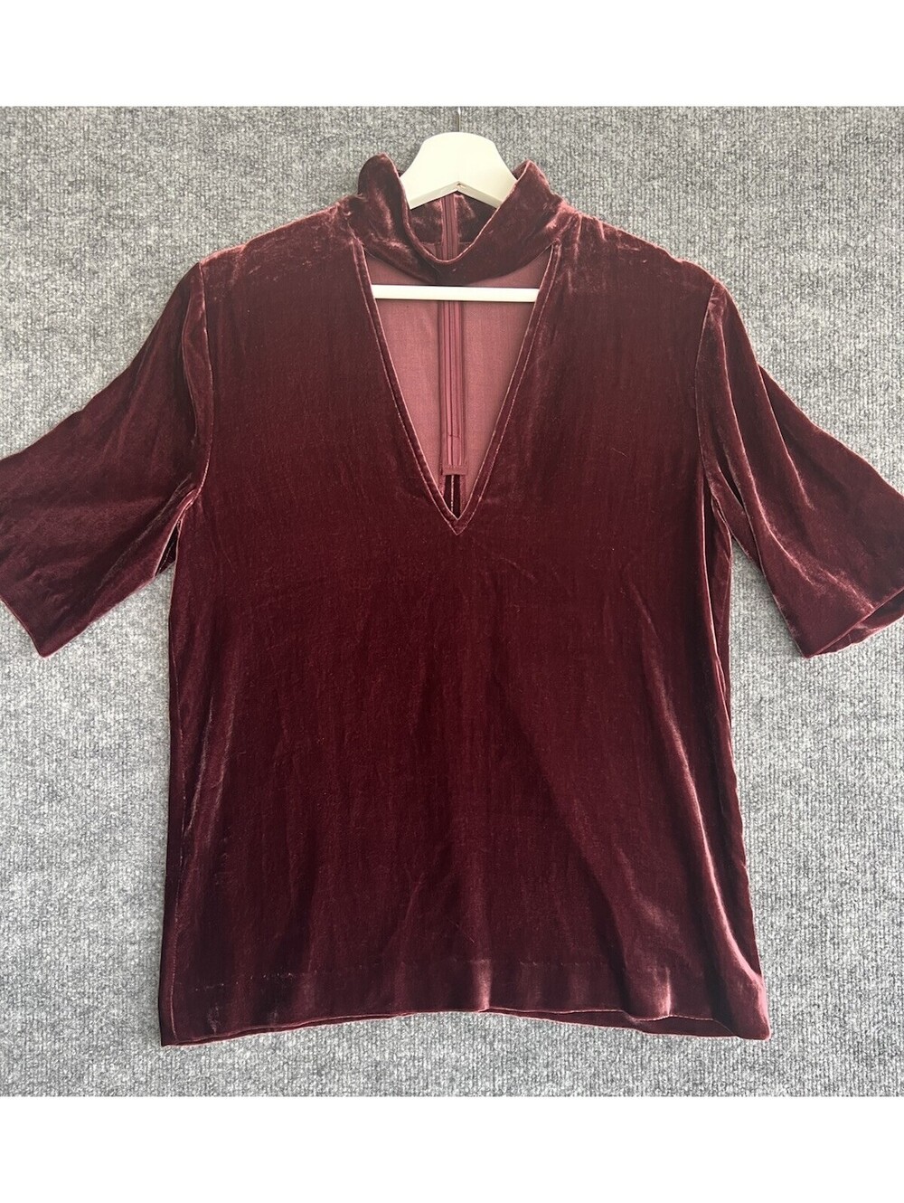 Theory Women's Cut Out V Neck Mock Turtleneck Flutter Sleeve Velvet S
